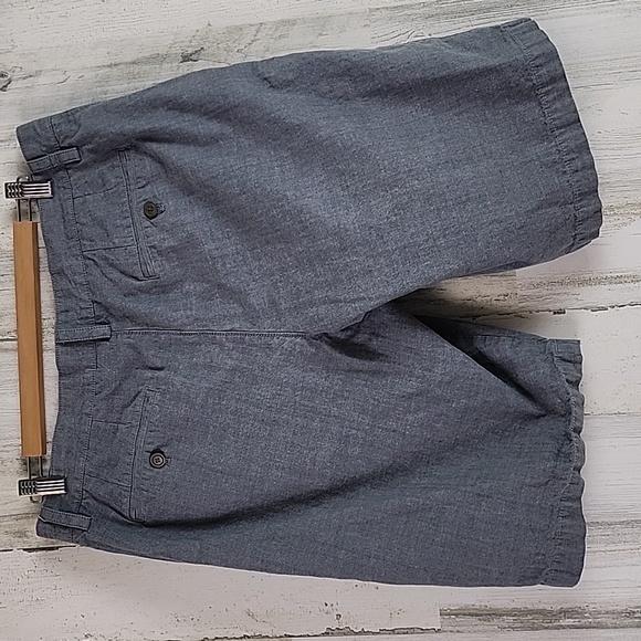 Banana Republic medium gray flat front Emerson shorts 4 pocket Size 34 - Picture 3 of 5